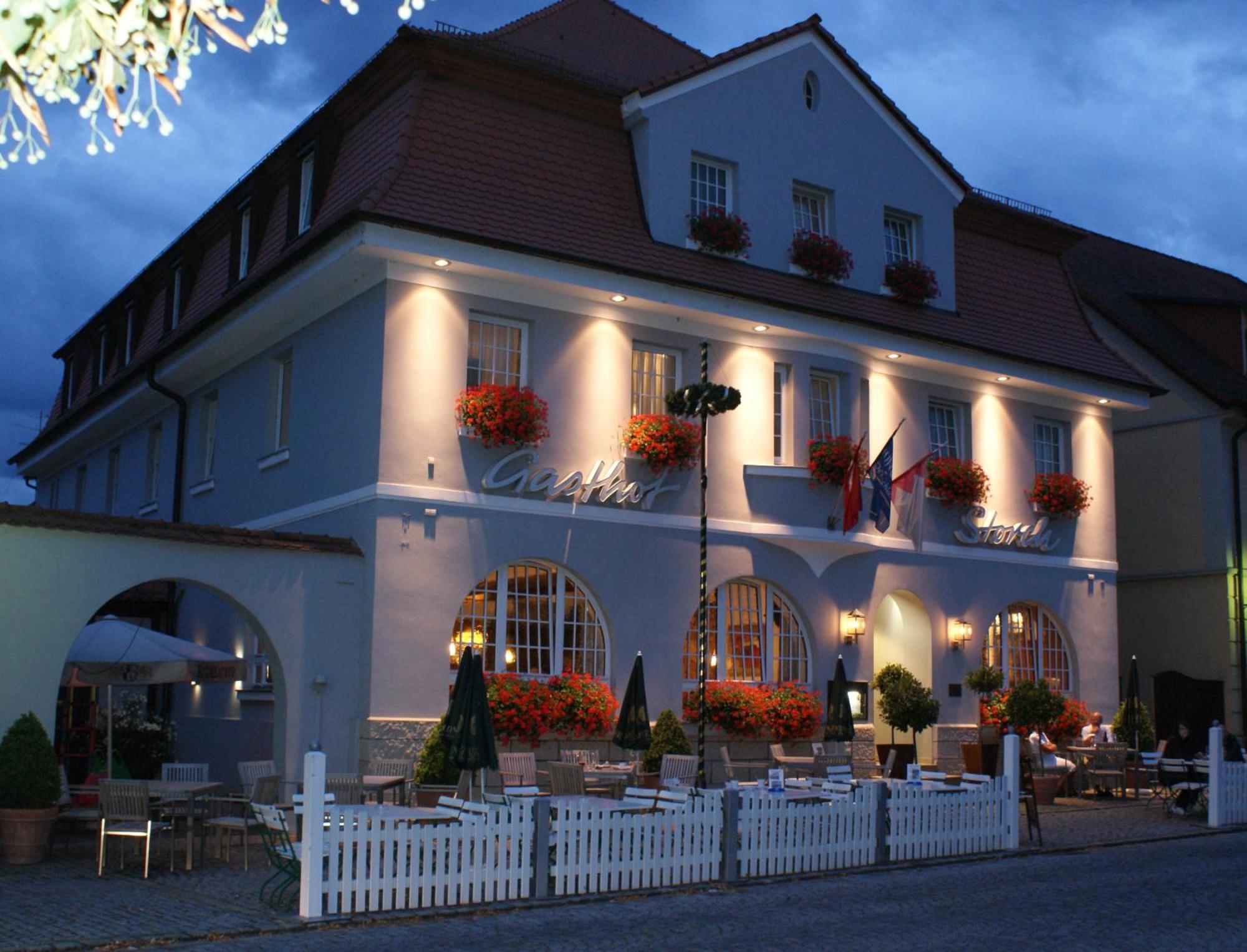 Hotel Gasthof Zum Storch Schlusselfeld Bagian luar foto